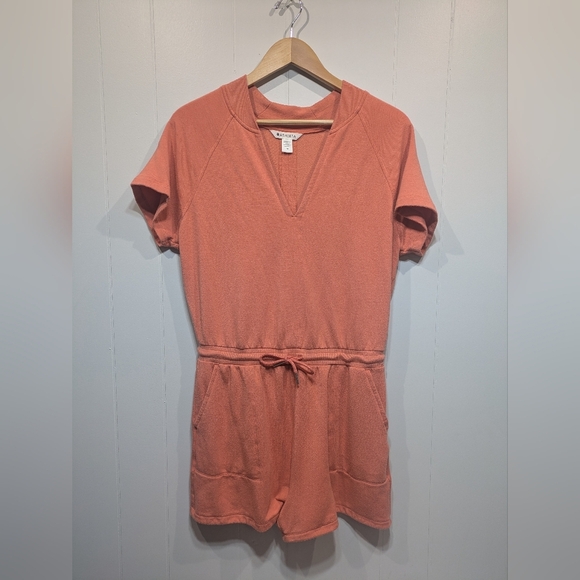 Athleta Balance Romper In Peach Orange Size Medium Soft Lightweight - Picture 7 of 8